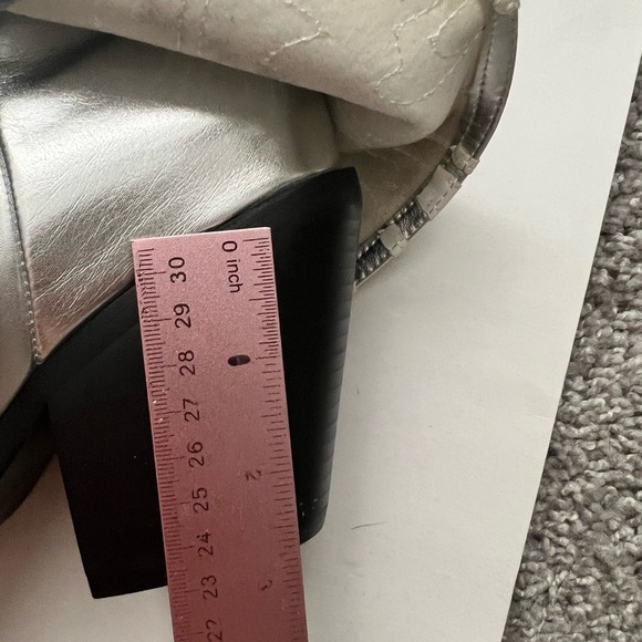 Azalea Wang Wing Boots, Cowboy Boots, Nashville outfit - Picture 4 of 5